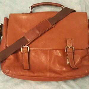 Vintage Kenneth Cole Men's Leather Messenger Bag Laptop, Buckles Sling Strap
